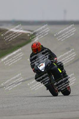 media/Nov-30-2025-TrackDaz (Sun) [[d8b22663df]]/C Group/Session 4 (Outside Grapevine)/